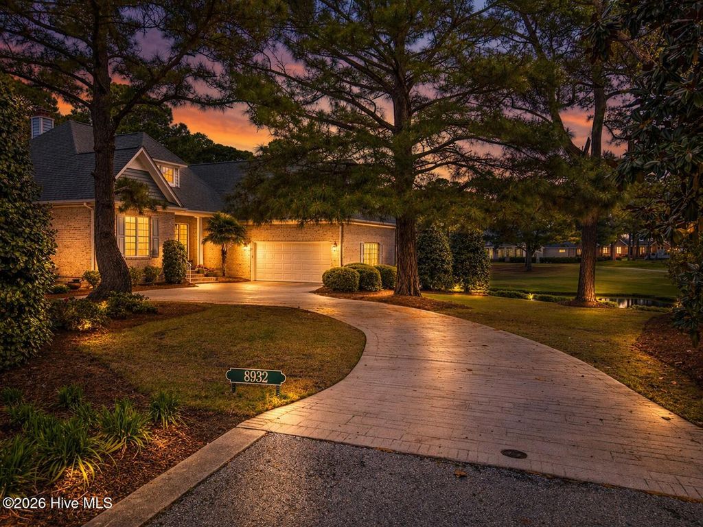 Photo of 8932 Woodcreek Circle, Wilmington, NC 28411 (MLS # 100568595)