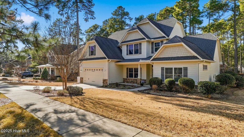 Photo of 150 Wiregrass Lane, Southern Pines, NC 28387 (MLS # 100546588)