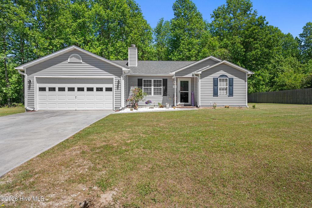 Photo of 106 Ellen Court, Jacksonville, NC 28540 (MLS # 100568850)