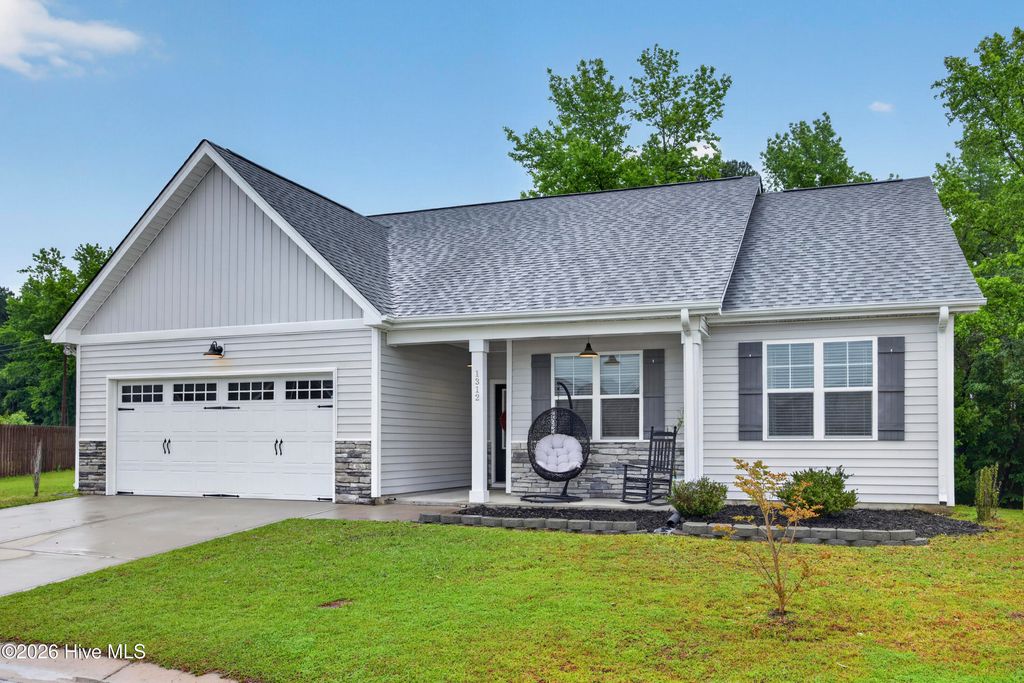 Photo of 1312 Rooster Court, Castle Hayne, NC 28429 (MLS # 100573177)