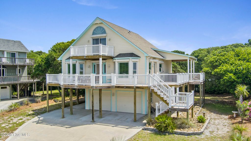 Photo of 104 Bluewater Drive, Emerald Isle, NC 28594 (MLS # 100584957)