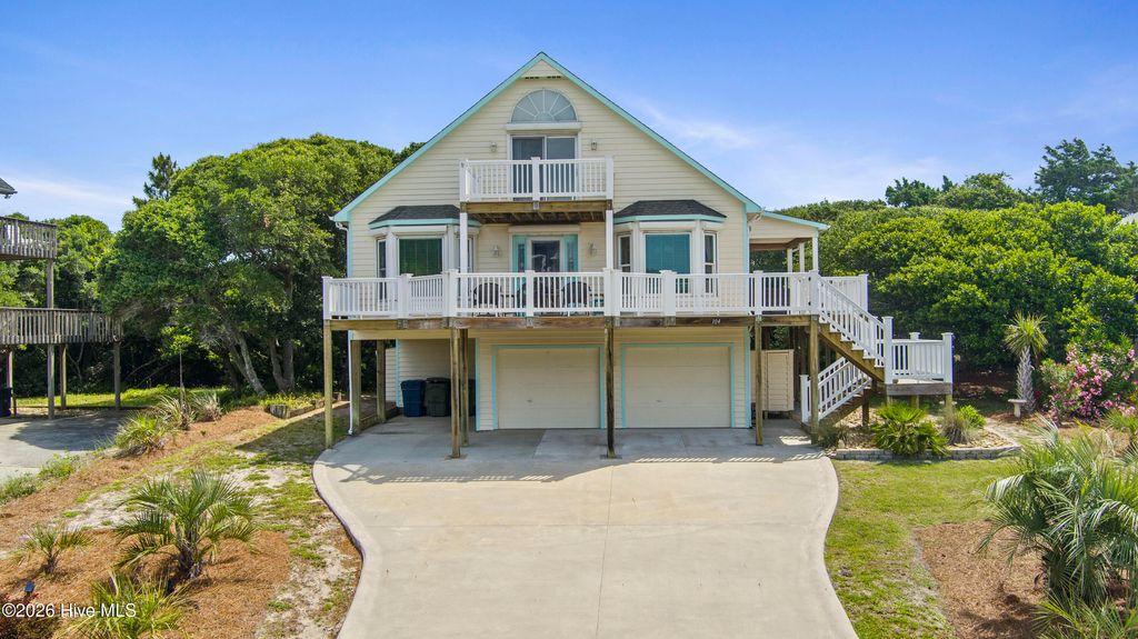 Photo of 104 Bluewater Drive, Emerald Isle, NC 28594 (MLS # 100584957)
