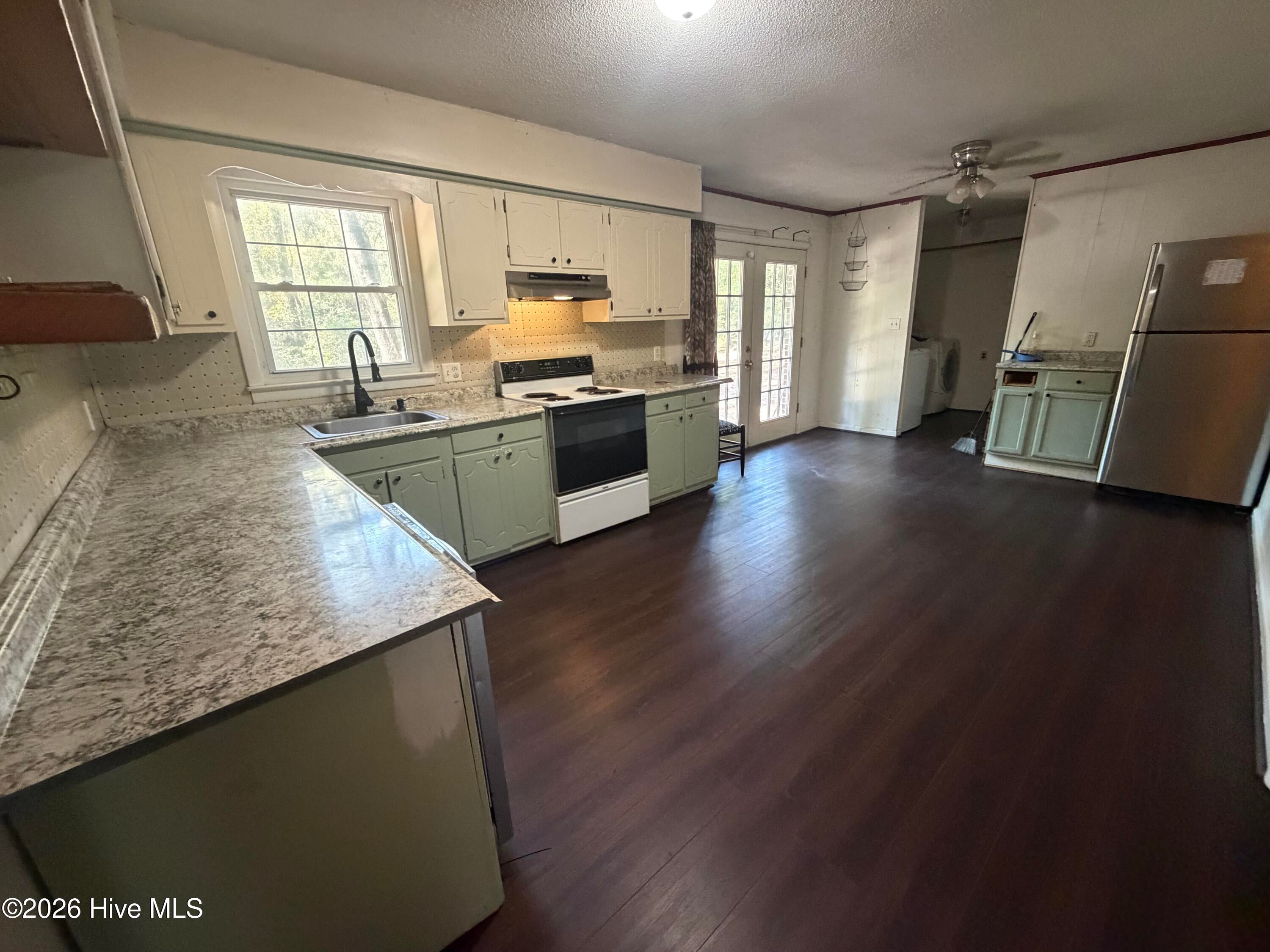 245 Tracy Brown Road