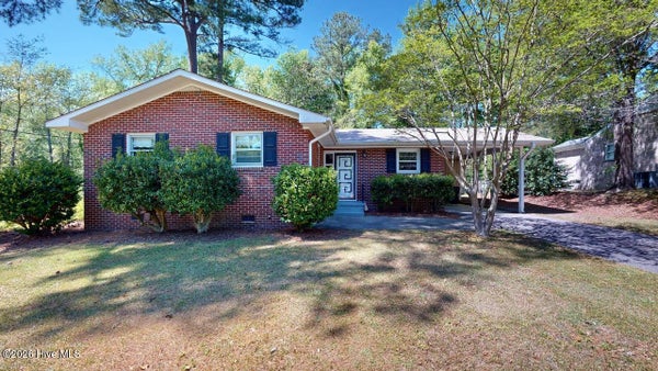 245 S HILLCREST DR, GOLDSBORO, NC 27534 - Image 6615b4f7e80f2fea192127f49fc3e22d/3065570048