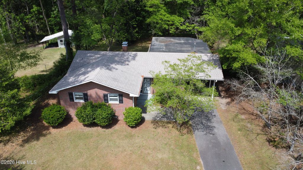 Photo of 245 S Hillcrest Drive, Goldsboro, NC 27534 (MLS # 100566709)