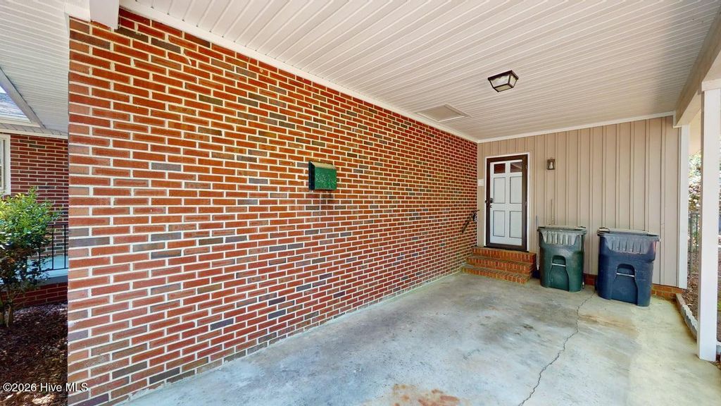 Photo of 245 S Hillcrest Drive, Goldsboro, NC 27534 (MLS # 100566709)