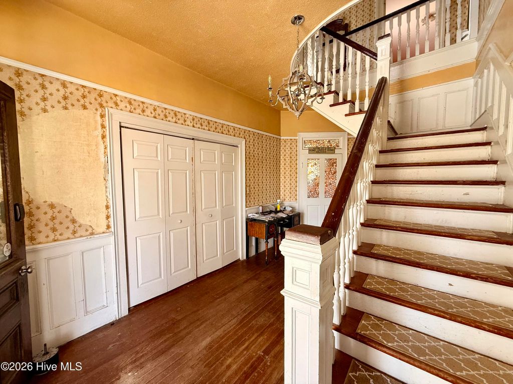 Photo of 401 N Massey Street, Selma, NC 27576 (MLS # 100563258)