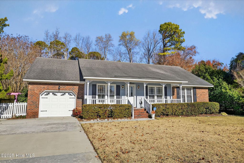 Photo of 6601 Strawfield Drive, Wilmington, NC 28405 (MLS # 100545478)