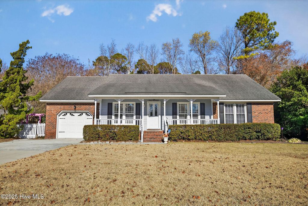 Photo of 6601 Strawfield Drive, Wilmington, NC 28405 (MLS # 100545478)