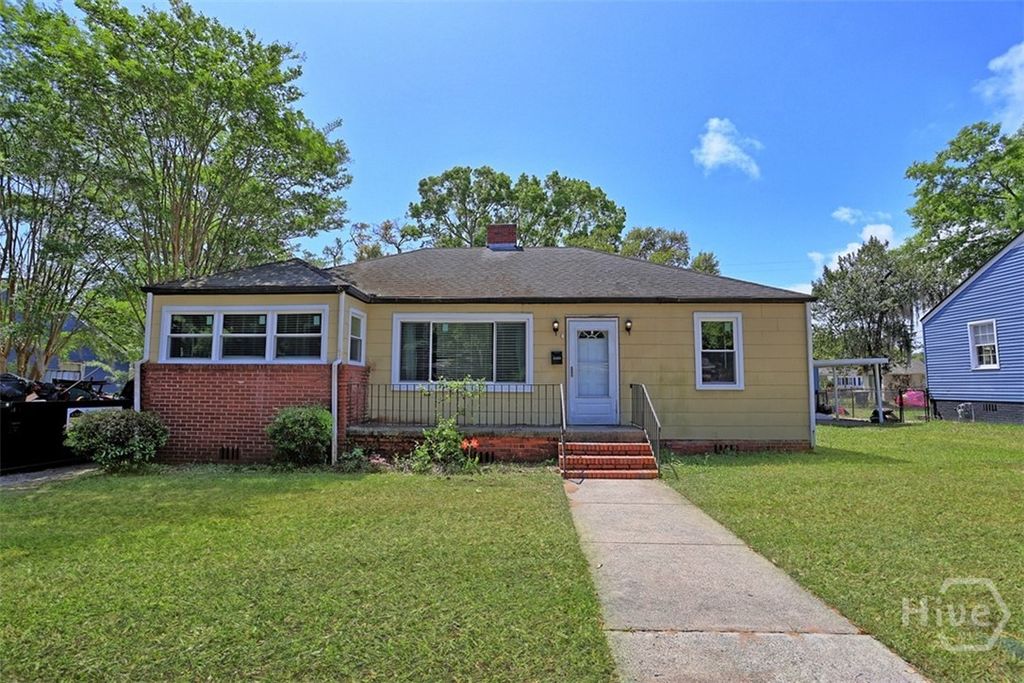 Photo of 2403 E 37th Street, Savannah, GA 31404 (MLS # SA352812)