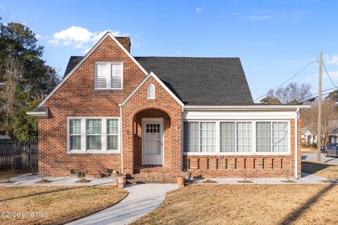 Photo of 806 West Road, Kinston, NC 28501 (MLS # 100549082)