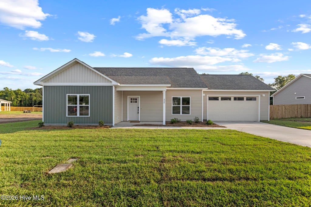 Photo of 406 Wade Drive, Richlands, NC 28574 (MLS # 100570758)
