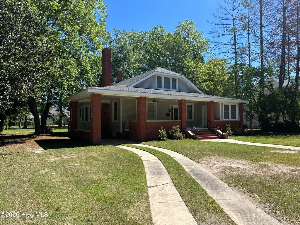 Photo of 330 Mcrae Street, Laurinburg, NC 28352 (MLS # 100606889)