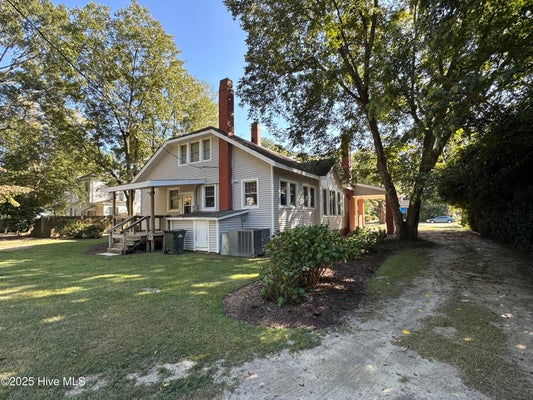 330 MCRAE ST, LAURINBURG, NC 28352 - Image 6659eb6f699bc3bbc15dd7f91c9cf8f3/3193048010