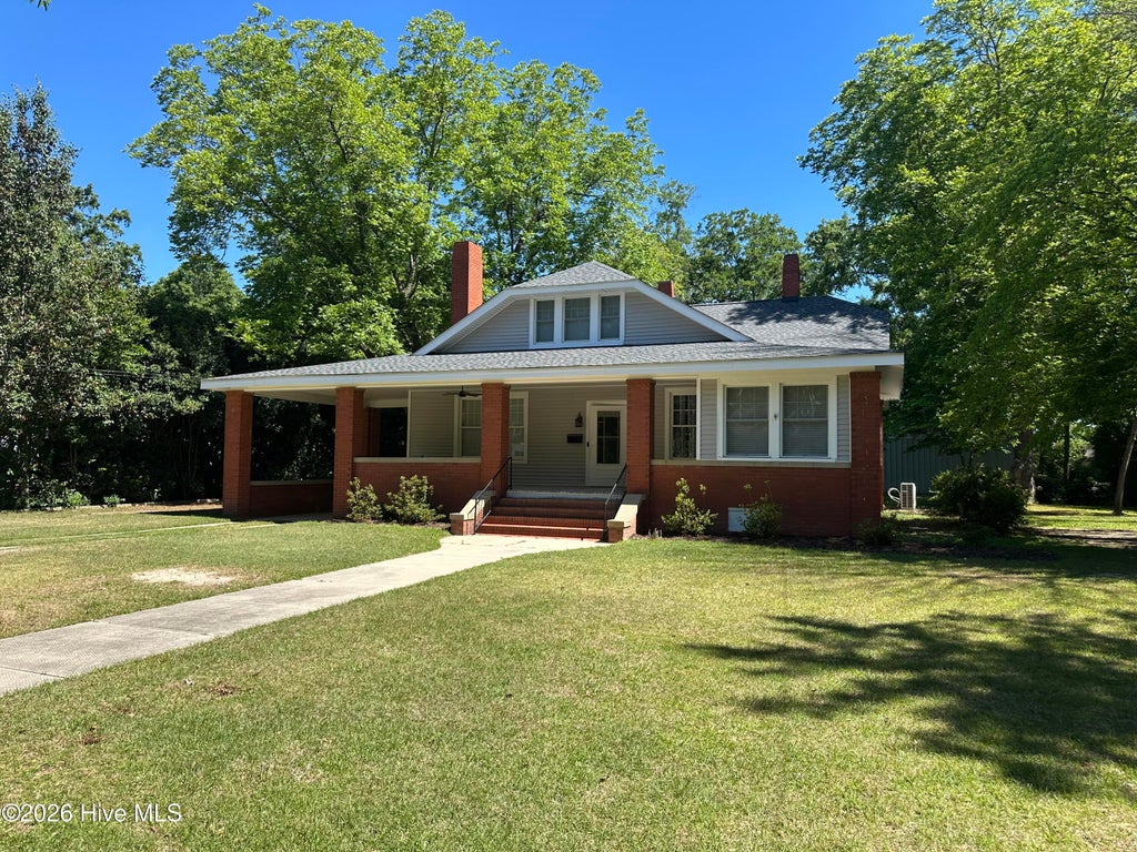 Photo of 330 Mcrae Street, Laurinburg, NC 28352 (MLS # 100606889)