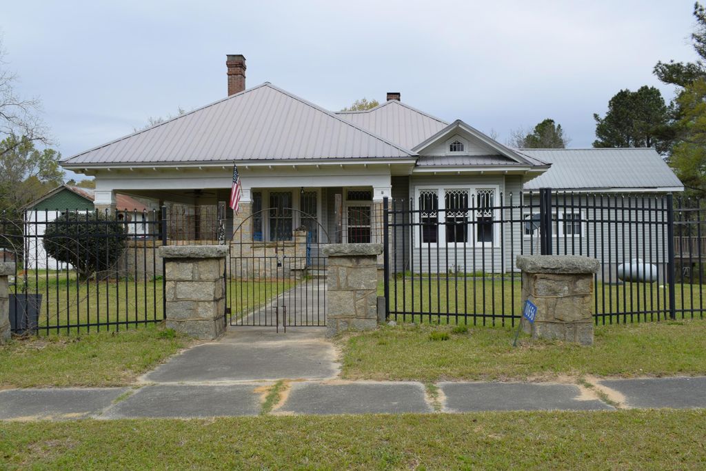 Photo of 10656 Macon Highway, Jewell, GA 31045 (MLS # 553757)