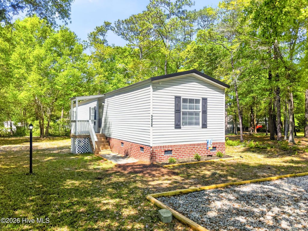 Photo of 3439 Marlin Drive SE, Bolivia, NC 28422 (MLS # 100567404)