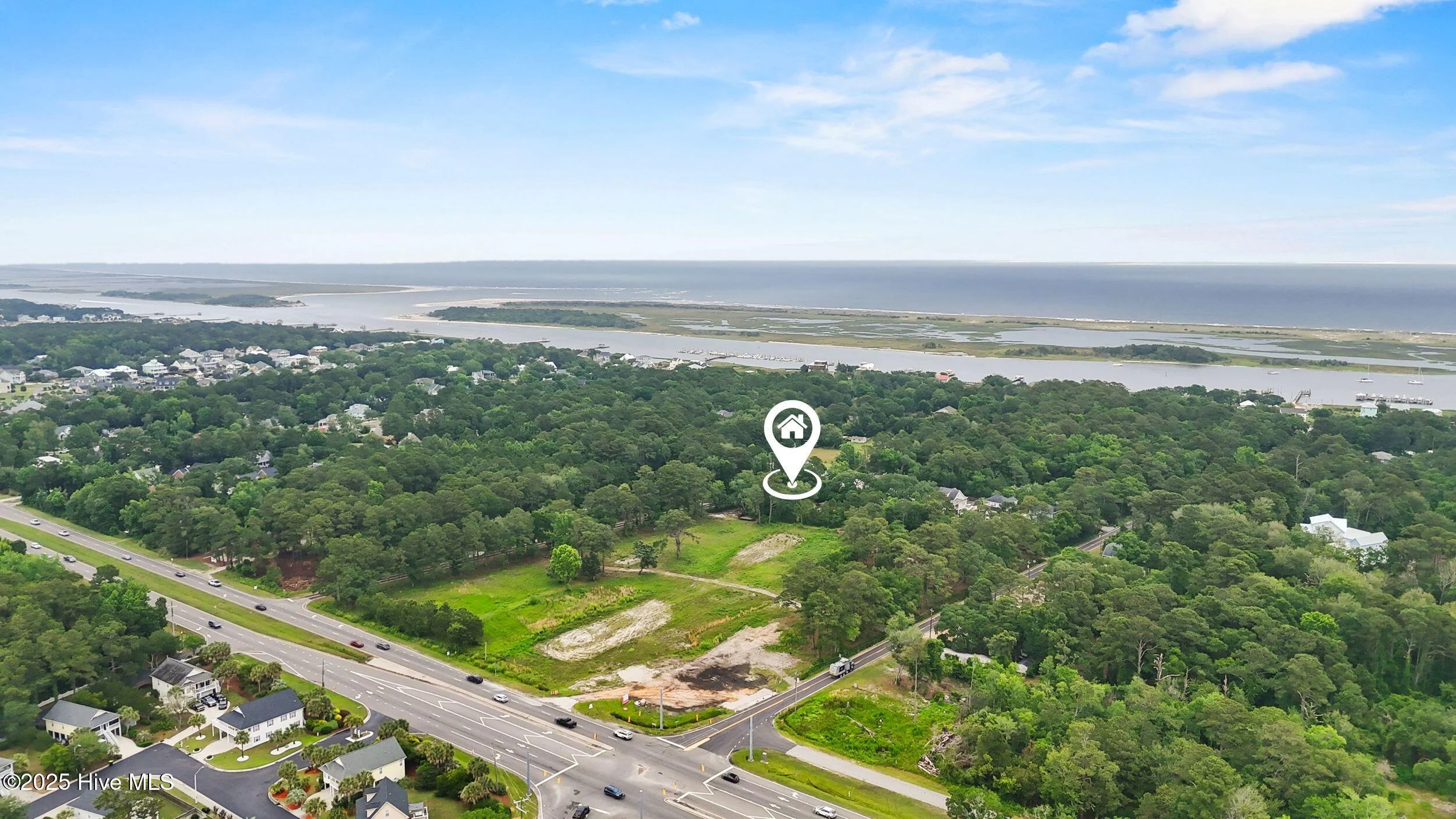 833 Seabreeze Road N