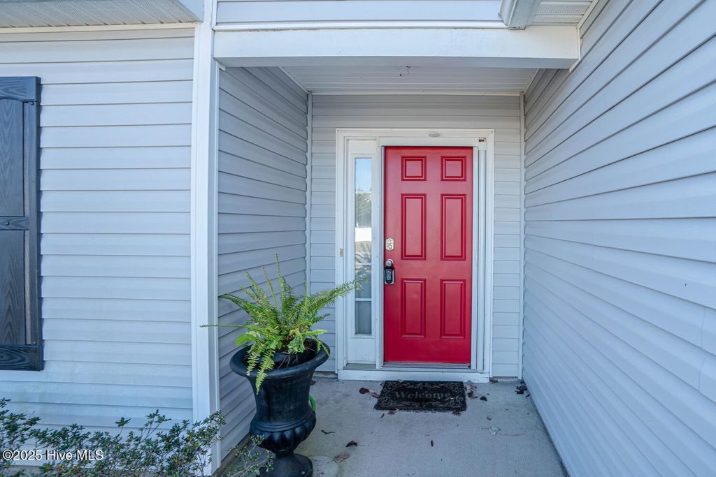 Photo of 4952 Montserrat Drive, Southport, NC 28461 (MLS # 100542303)