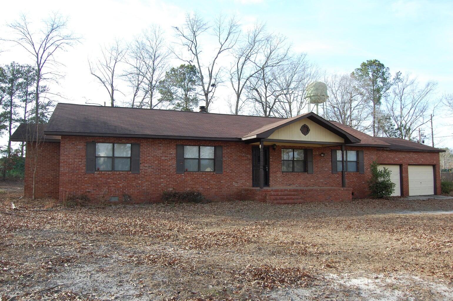 1140 Dodge Lane