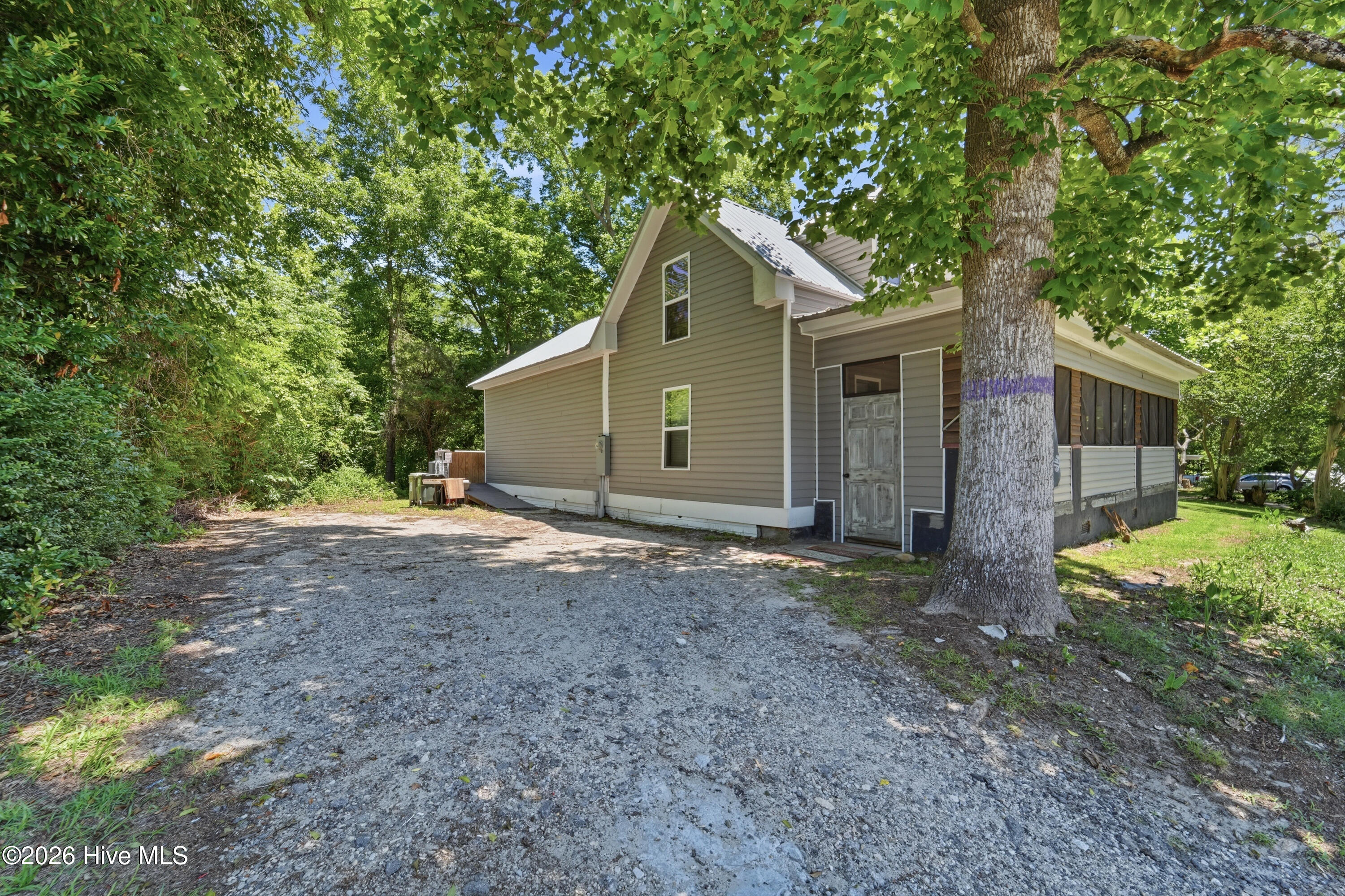 105 E Trent Street