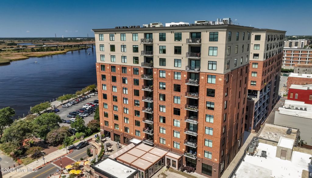 Photo of 240 N Water Street #854, Wilmington, NC 28401 (MLS # 100526322)