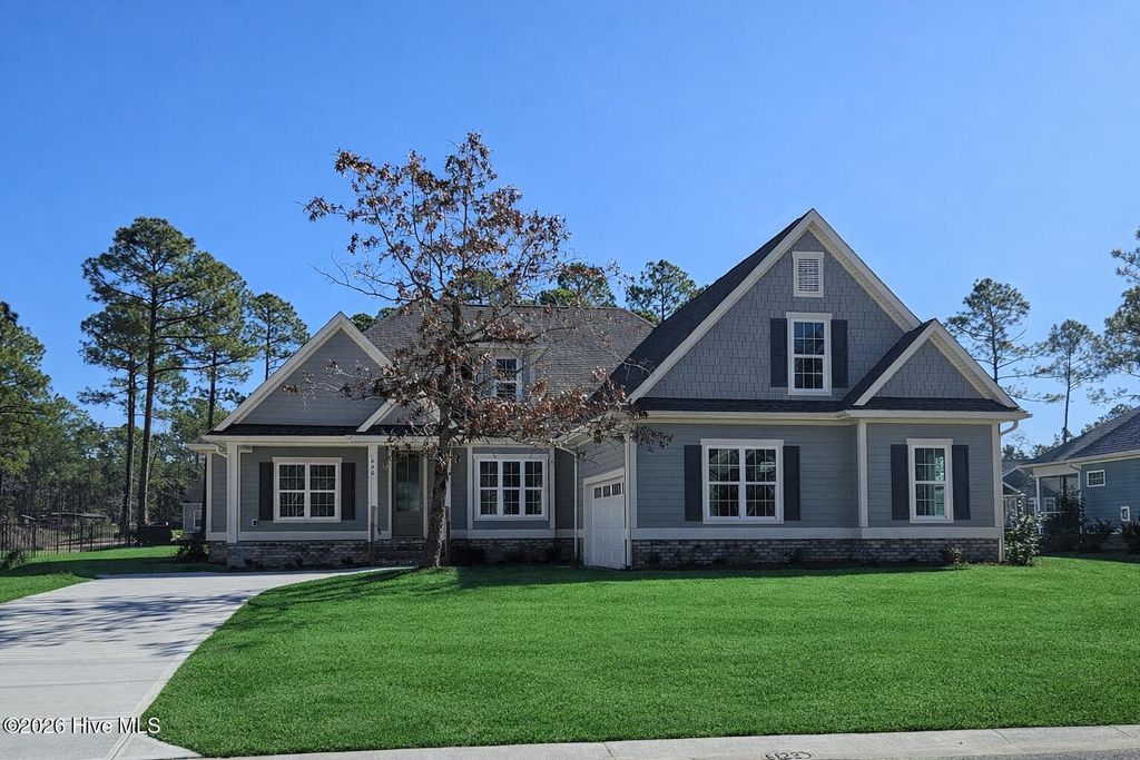 Photo of 660 Breezewood Drive SE, Bolivia, NC 28422 (MLS # 100522992)