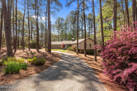 Homes For Sale - 15740 Fox Lane<br/> Wagram, NC 28396