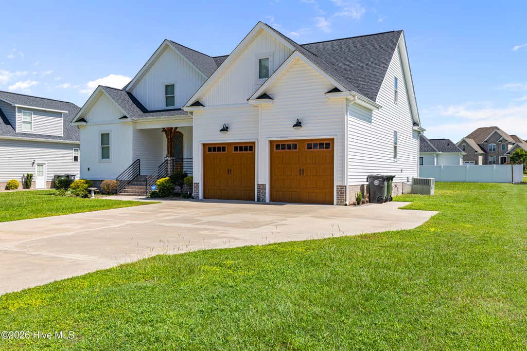 Photo of 109 Michelle Dawn Drive, Goldsboro, NC 27534 (MLS # 100595436)