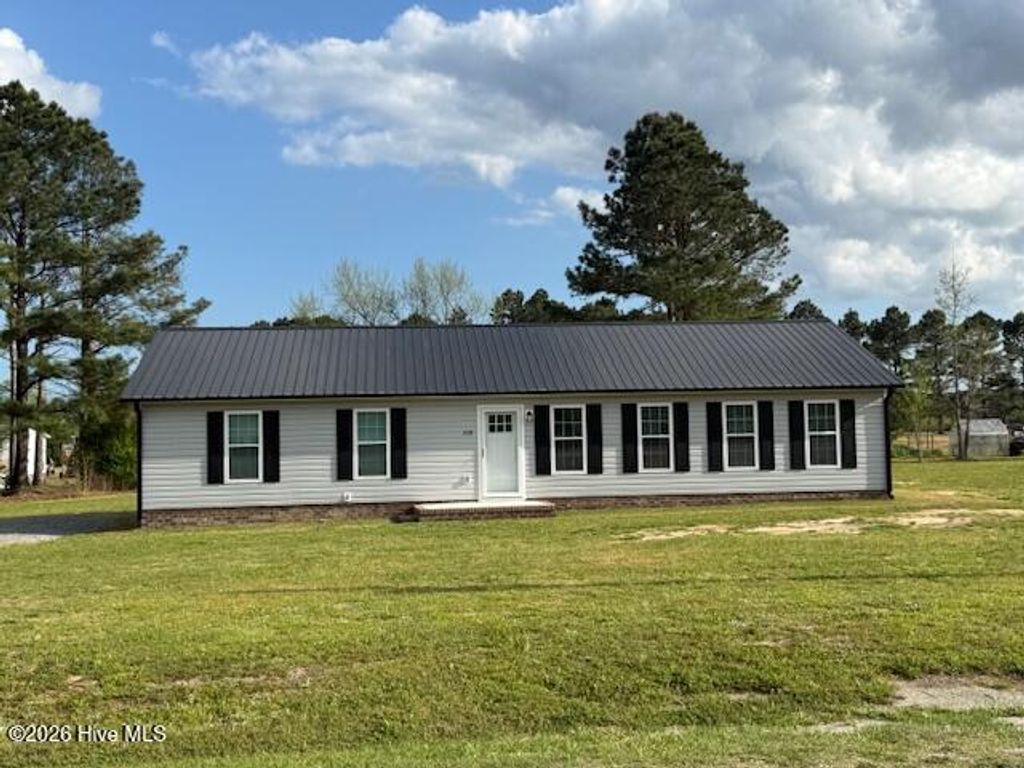 Photo of 729 Tracy Road, Deep Run, NC 28525 (MLS # 100563963)