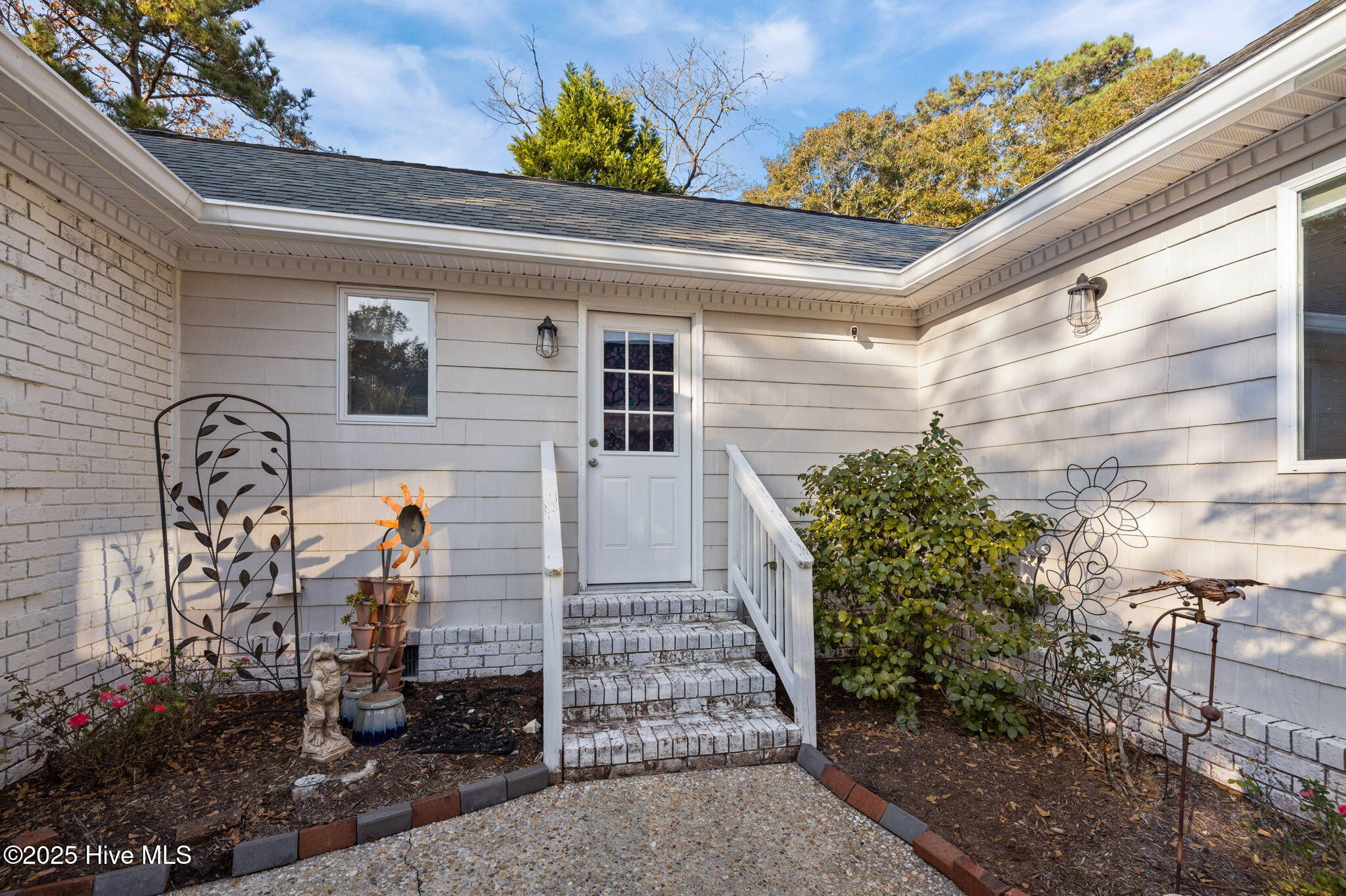 1600 Chip Shot Drive