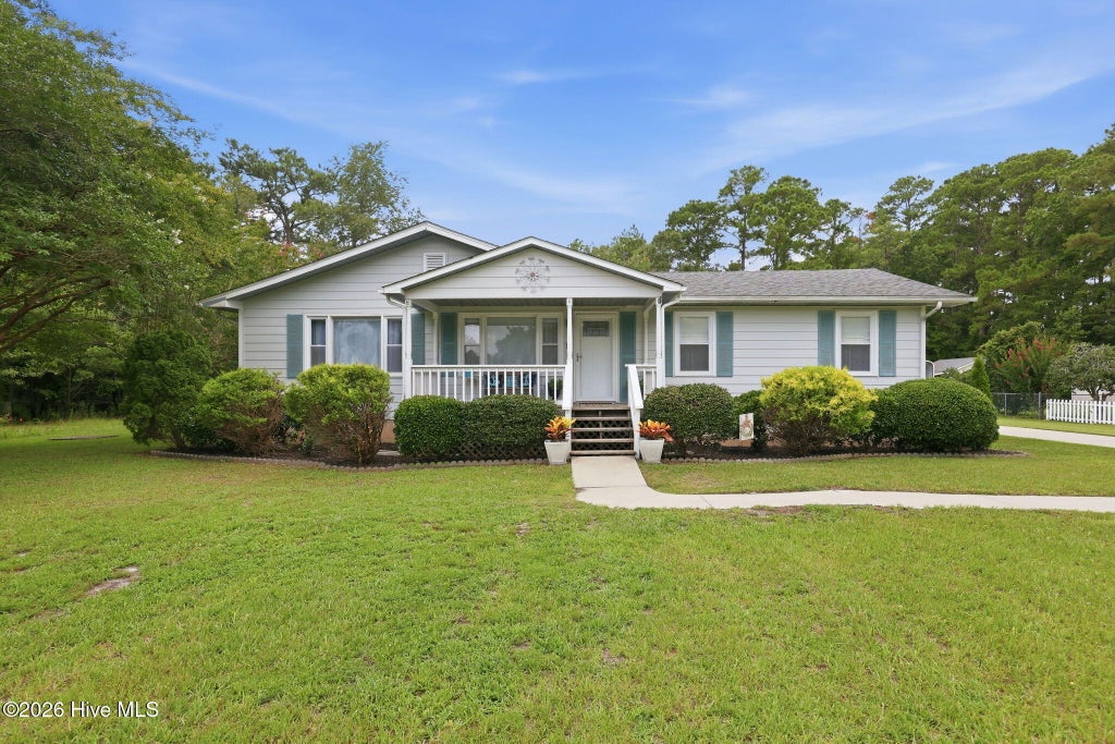 Photo of 2610 W Forest Drive, Newport, NC 28570 (MLS # 100592185)