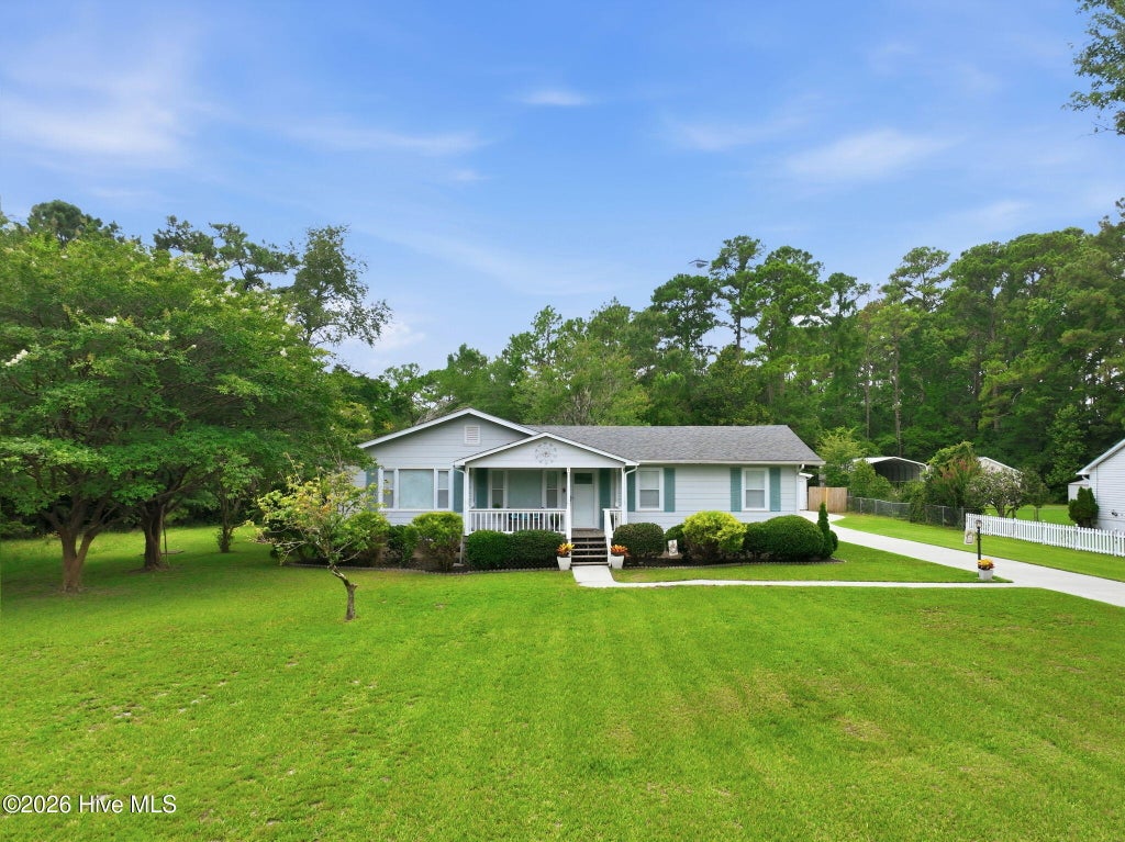 Photo of 2610 W Forest Drive, Newport, NC 28570 (MLS # 100592185)