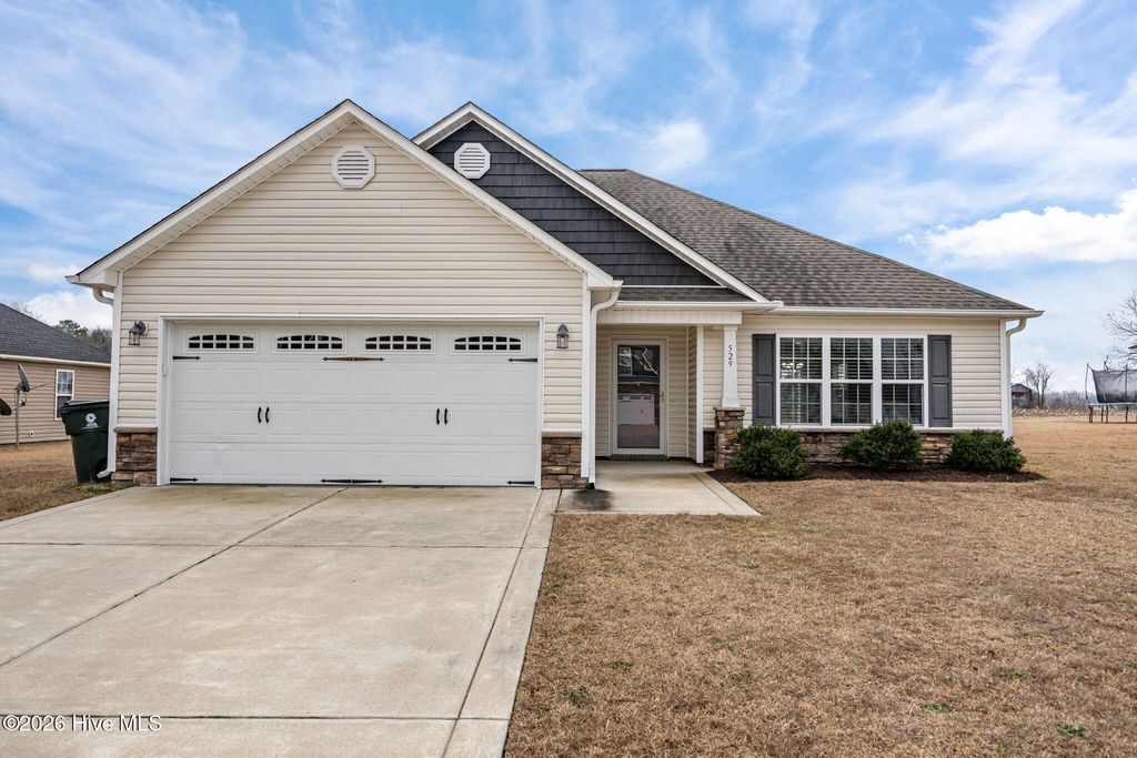 Photo of 529 Villa Grande Drive, Winterville, NC 28590 (MLS # 100556705)