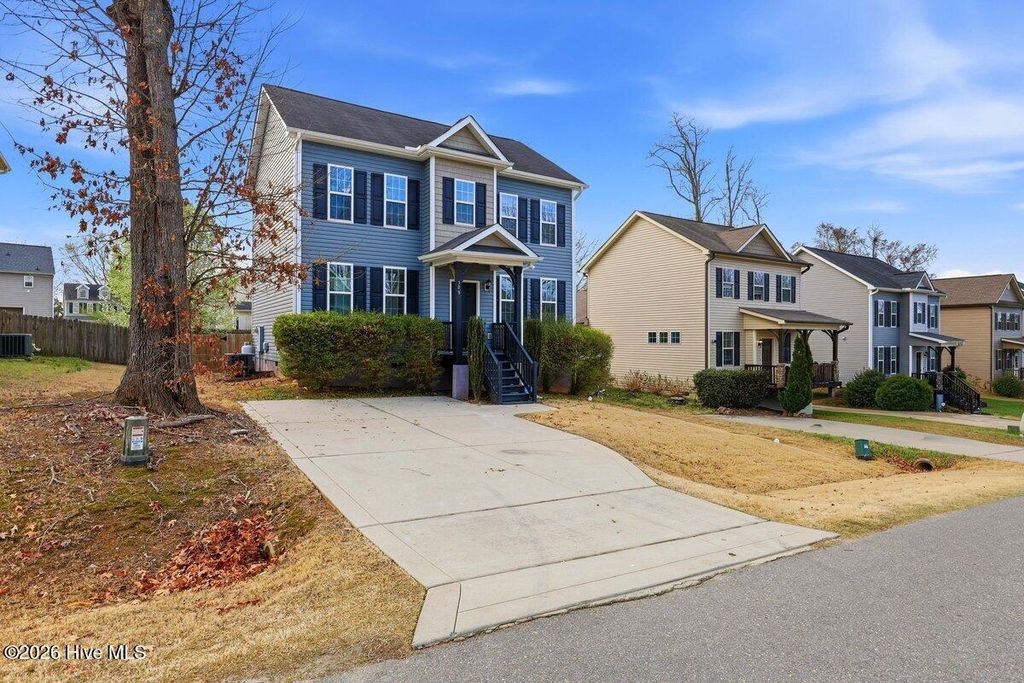 Photo of 308 Chamberlain Drive, Clayton, NC 27527 (MLS # 100560231)