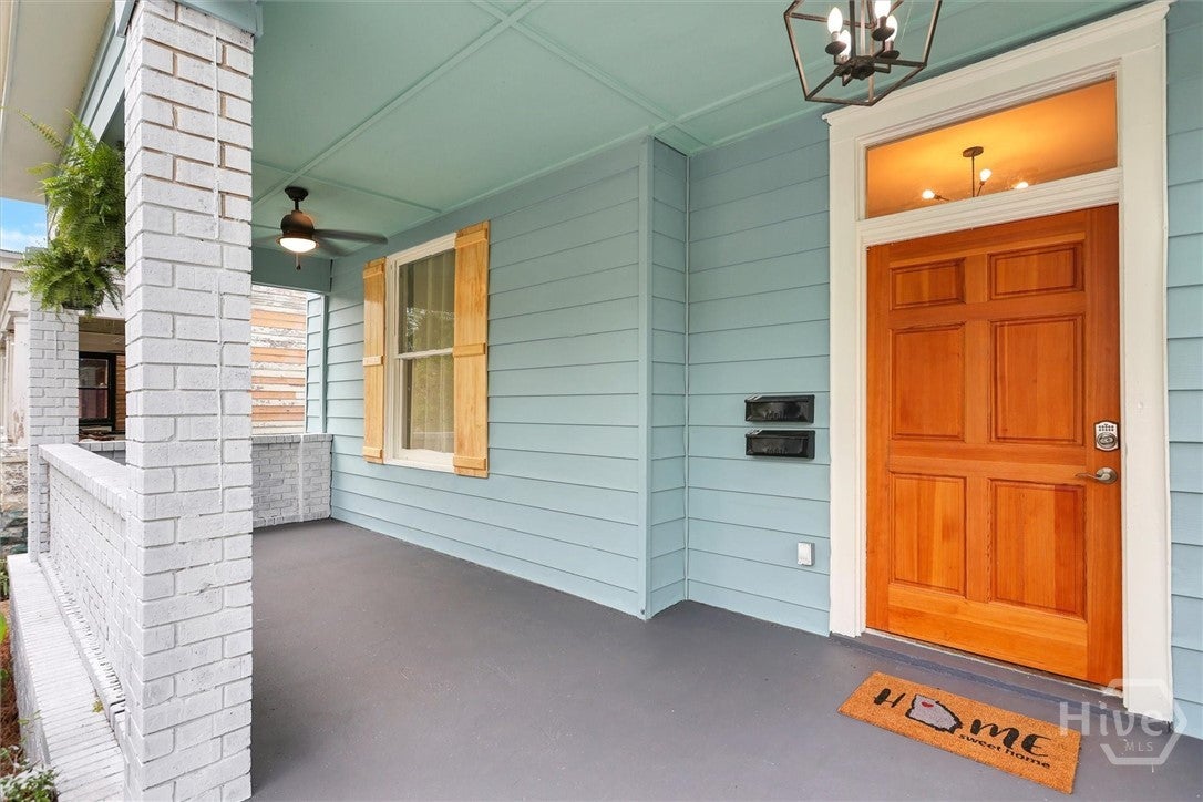 309 W 33rd Street