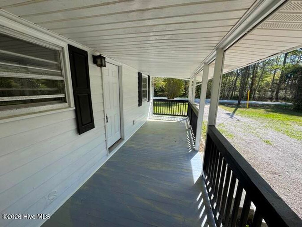Photo of 308 Mccabe Road, Morehead City, NC 28557 (MLS # 100565945)