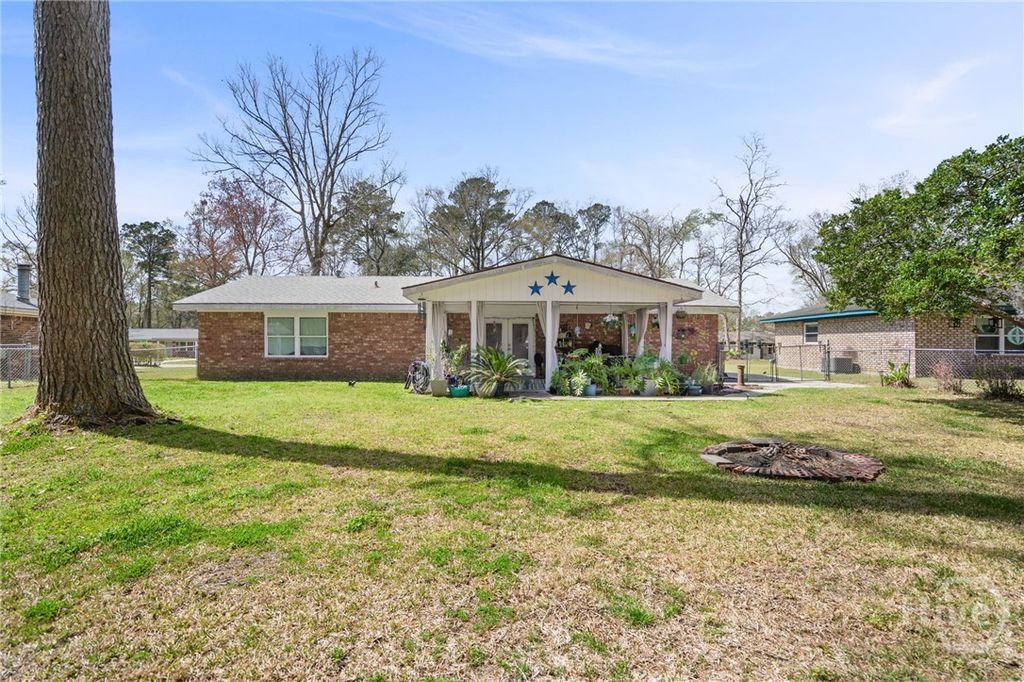 Photo of 373 Sandpiper Road, Richmond Hill, GA 31324 (MLS # SA351075)