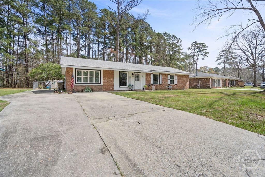 Photo of 373 Sandpiper Road, Richmond Hill, GA 31324 (MLS # SA351075)