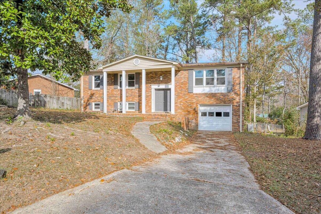 Photo of 1413 Springfield Circle, Augusta, GA 30909 (MLS # 550072)