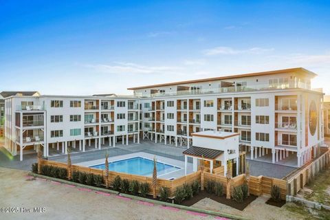 1800 Canal Drive 112 Carolina Beach NC 28428