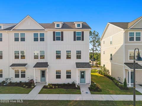 Photo of 237 Pelican Flight Loop, Wilmington, NC 28412 (MLS # 100593312)