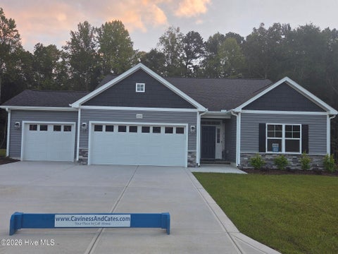 Homes For Sale - 2937 Loch Court<br/> Grimesland, NC 27837