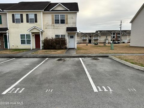Photo of 111 Bridgewood Drive, Jacksonville, NC 28546 (MLS # 100560400)