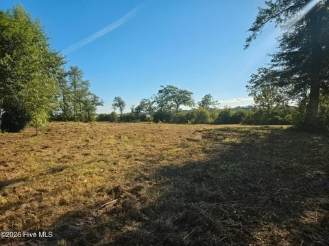 Vacant Land For Sale - 1218 Woods Court<br/> Morehead City, NC 28557