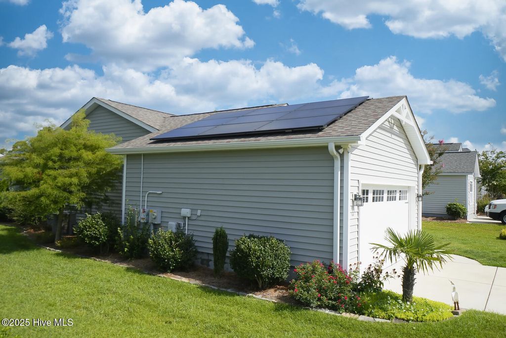 Photo of 4238 Cherry Laurel Drive SE, Southport, NC 28461 (MLS # 100515060)