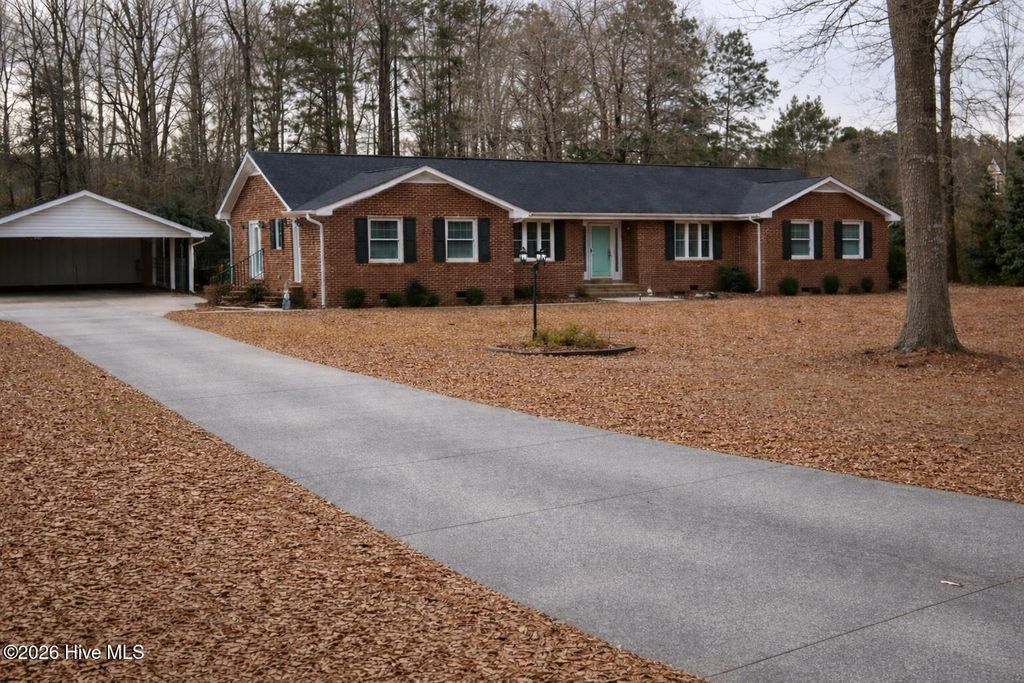 Photo of 184 Timber Cove Drive, Whiteville, NC 28472 (MLS # 100544114)