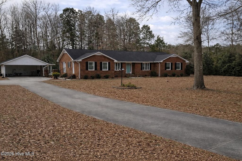 Photo of 184 Timber Cove Drive, Whiteville, NC 28472 (MLS # 100544114)