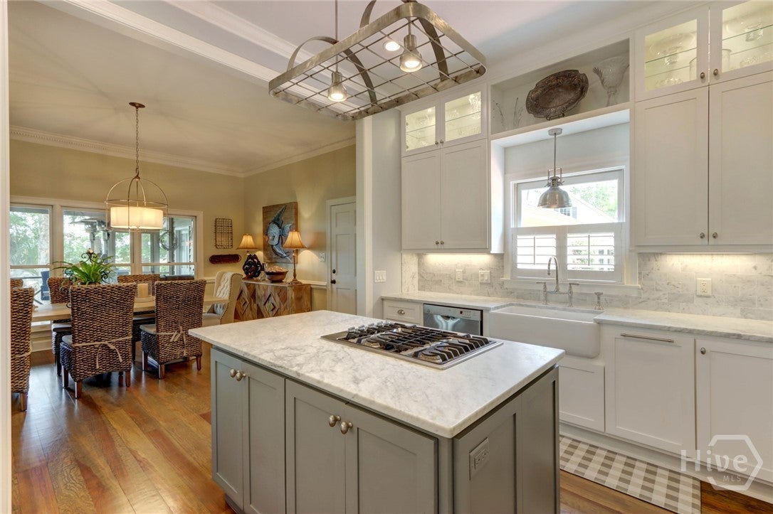 119 N Marsh Road