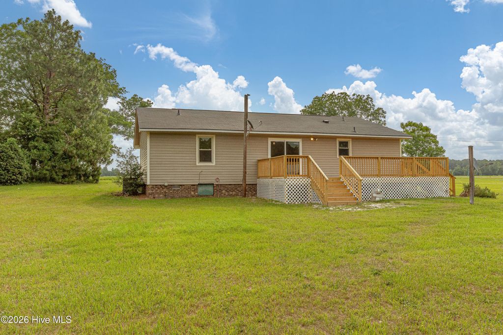 Photo of 358 White Flash Road, Mount Olive, NC 28365 (MLS # 100581504)